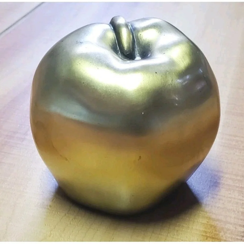 Vintage‎ Brass Apple Figurine Paperweight 3